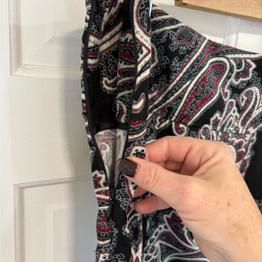 Christopher & Banks Paisley A-Line Midi Skirt Black Red Stretch Office Sz 14 - Picture 5 of 11
